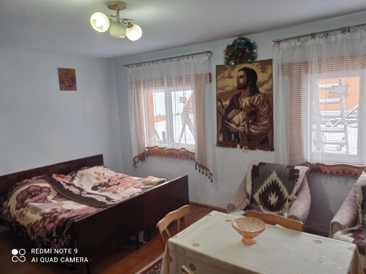 Садиба Брусний Mykulytschyn Exterior foto